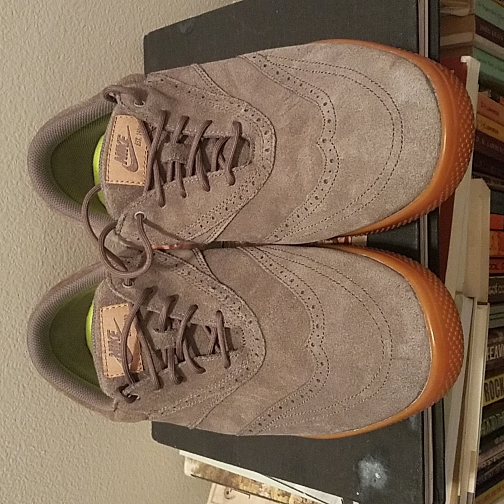 Nike Swingtip LUNARLON Golf Shoes Size 10.5.
